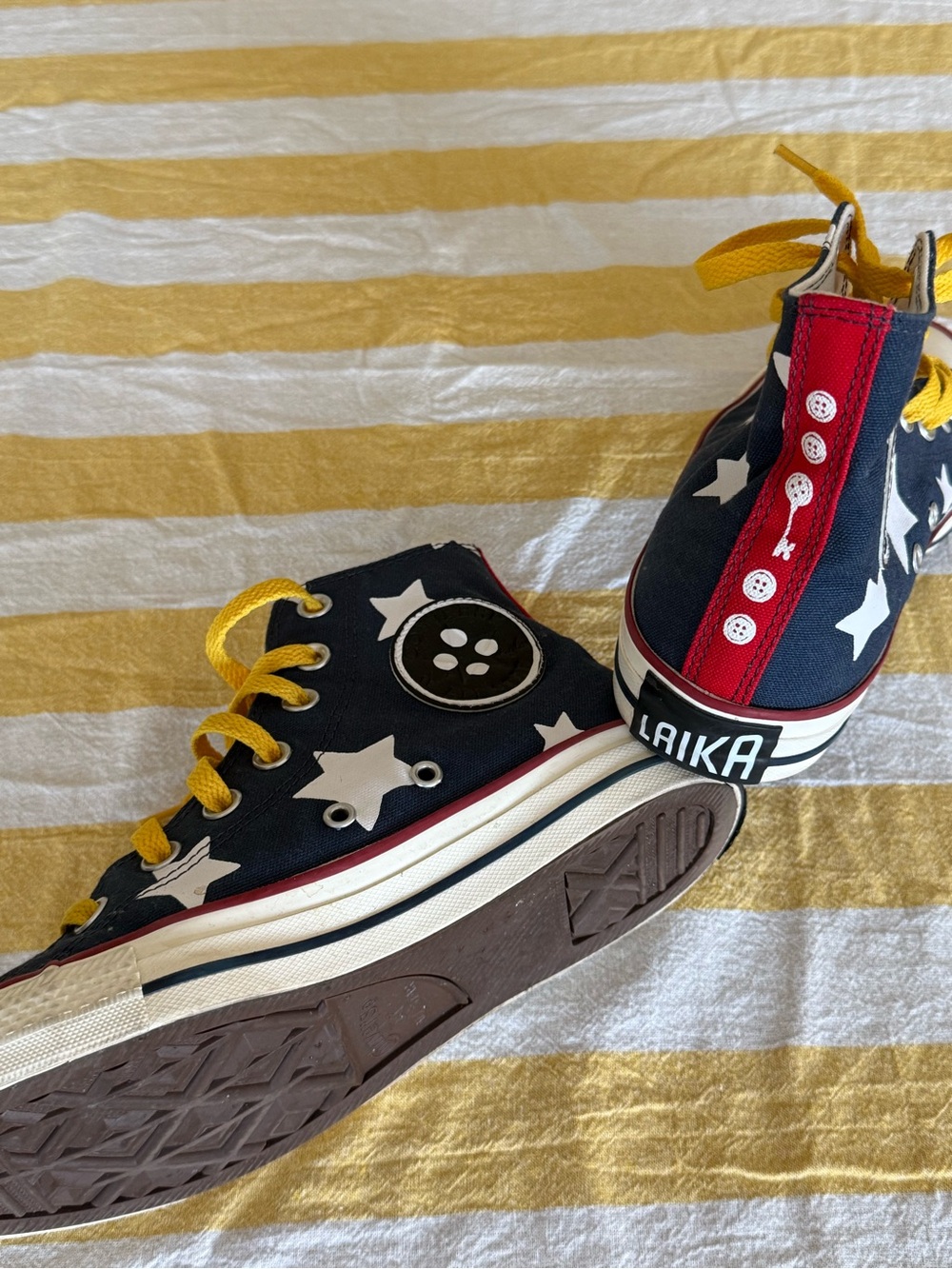 Converse x LAIKA Coraline high tops 6.5 womens